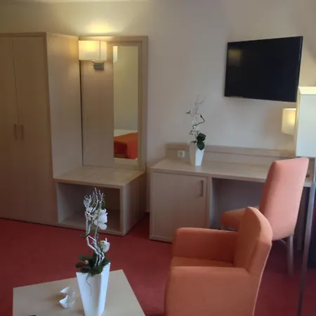 Ratskeller Affittacamere 3*