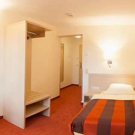 Ratskeller Gasthof 3*